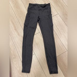 Women’s LuluLemon Knit Chevron On the Move Tight Size 6 with Pockets 🩶